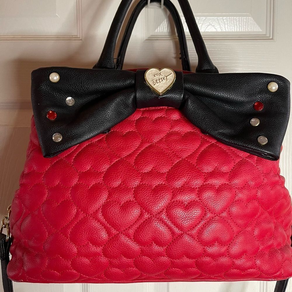 Betsey Johnson Red and Black Satchel with Bow - Picture 4 of 16